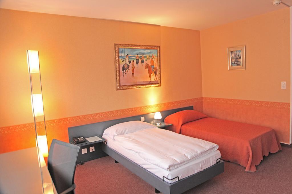 Hotel Comedie Женева Экстерьер фото